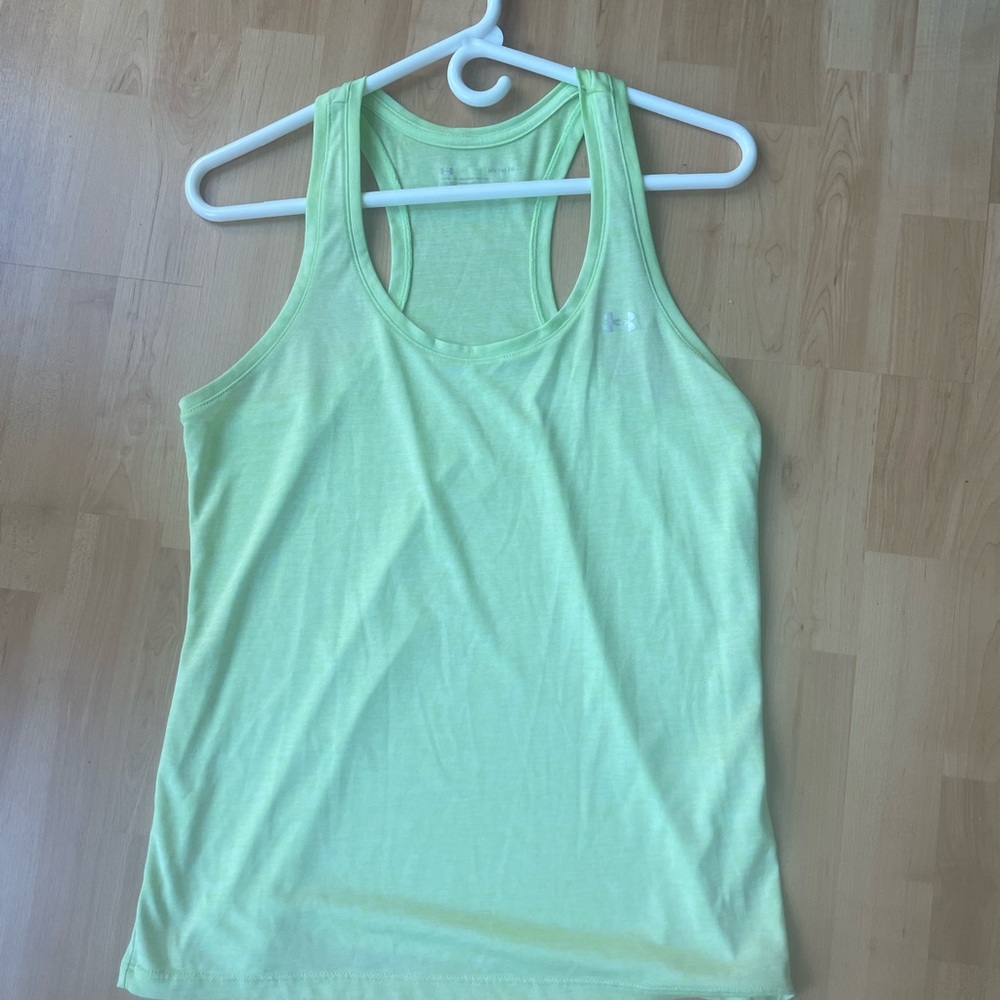 Under Armour tank
